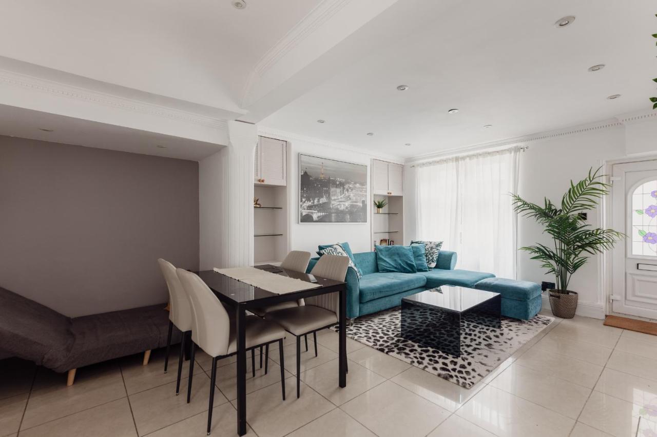 Charming & Beautiful 2 Bed Flat In Zone 1 Apartment London Exterior photo